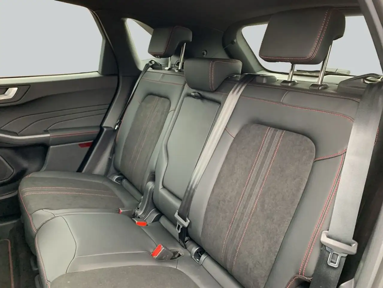 Ford Kuga 2.5 Duratec FHEV ST-LINE X MatrixLED AHZV 10