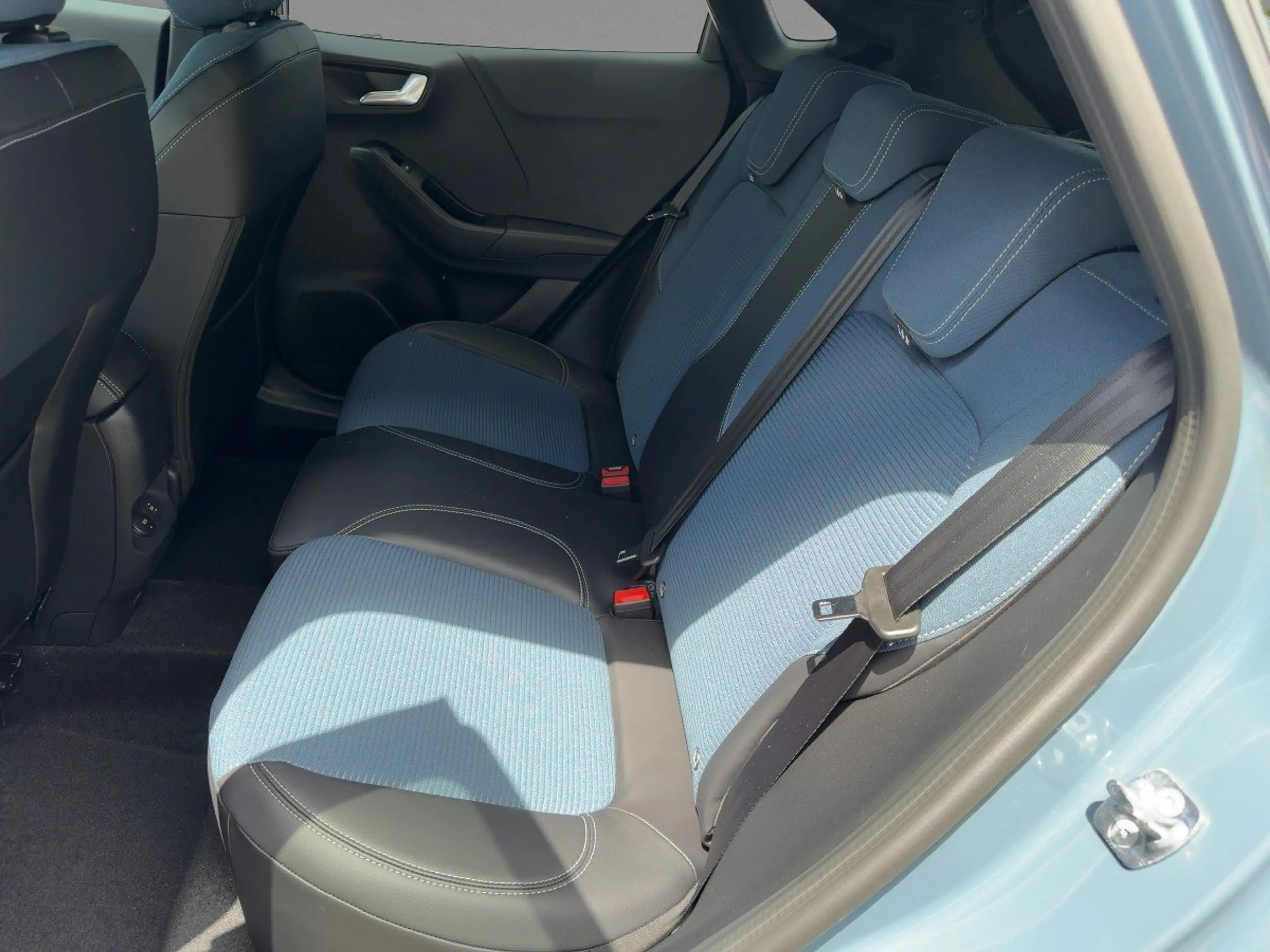 Ford Puma 1.0 EcoBoost Bluecruise Edition ACC LED Navi — photo 10