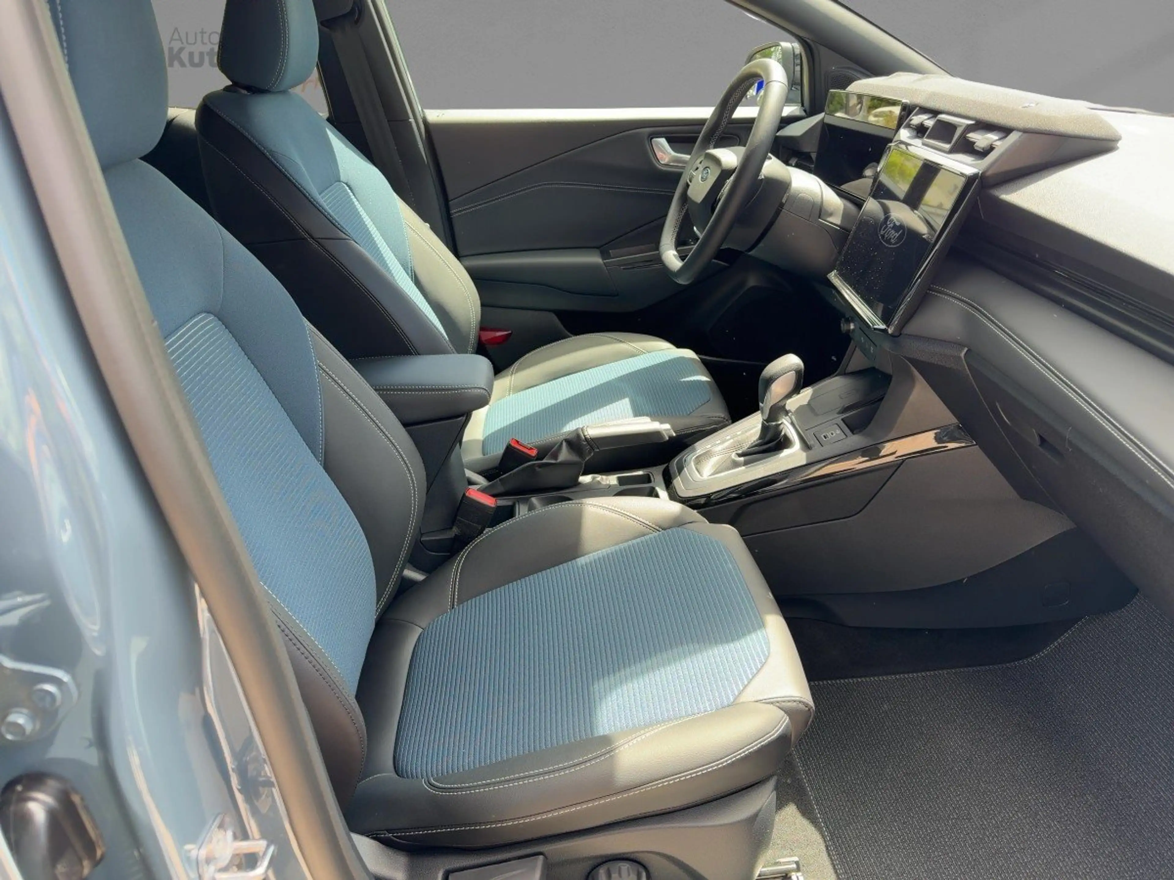 Ford Puma 1.0 EcoBoost Bluecruise Edition ACC LED Navi — photo 12