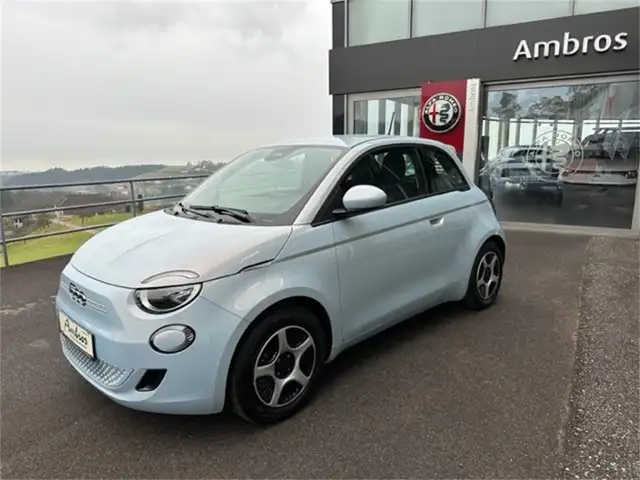 Fiat 500e Hatchback Passion 87kW 42kWh