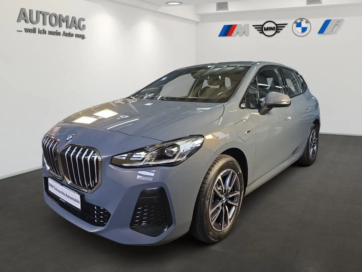 BMW 225 e xDrive M-Sport*Head*DrivingAssistPlus*ParkAssist Grau - 1