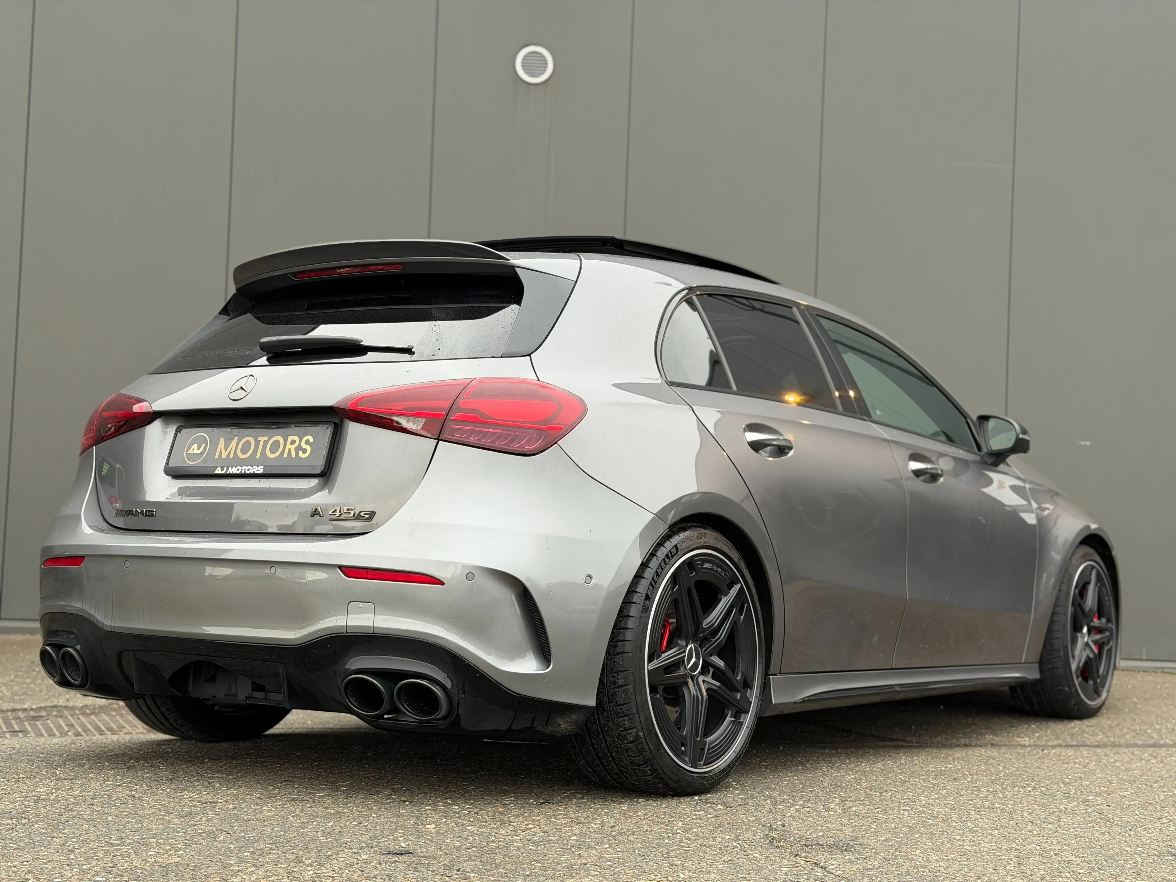 Mercedes-Benz A 45 AMG S 4-Matic+ 421cv - Toit ouvrant - Burmester - 360 — photo 11