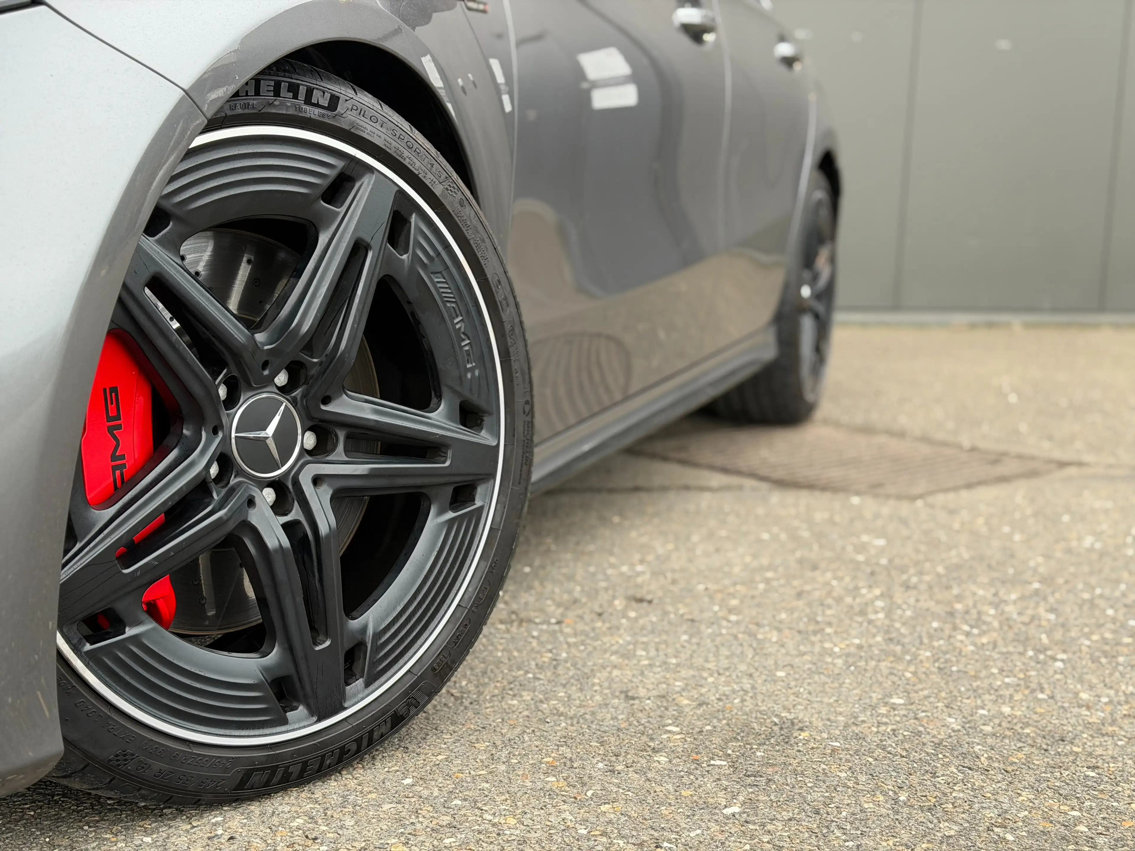 Mercedes-Benz A 45 AMG S 4-Matic+ 421cv - Toit ouvrant - Burmester - 360 — photo 8