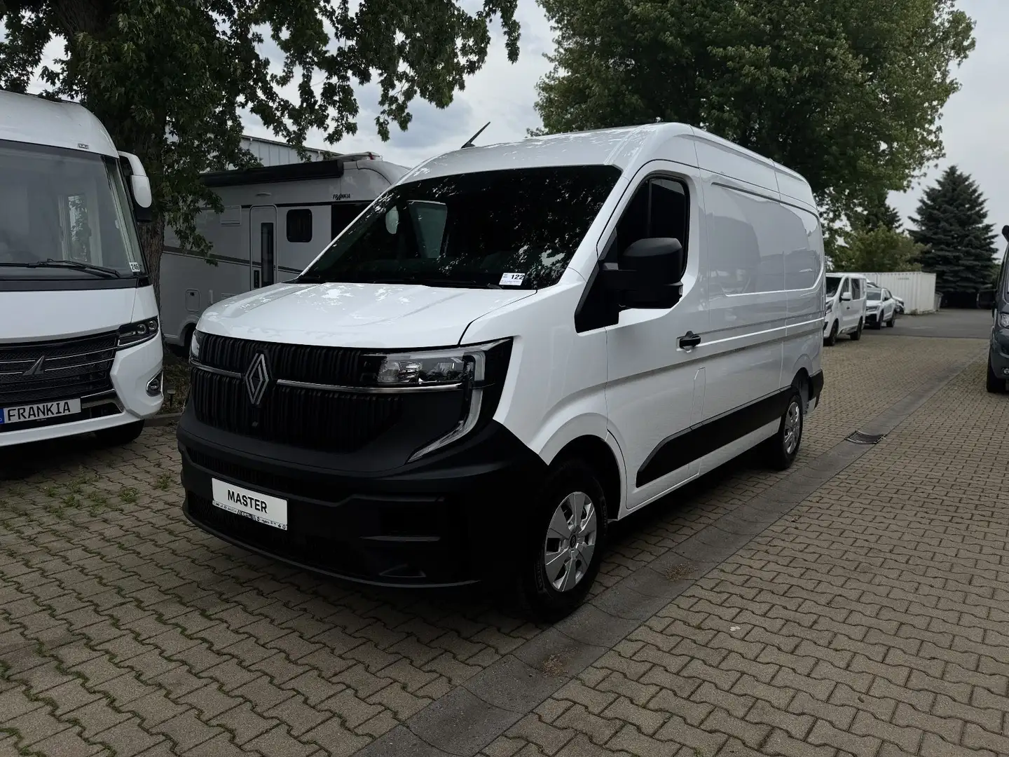 Renault Master L2H2 Advance 3,3t dCi 130 PS Weiß - 1