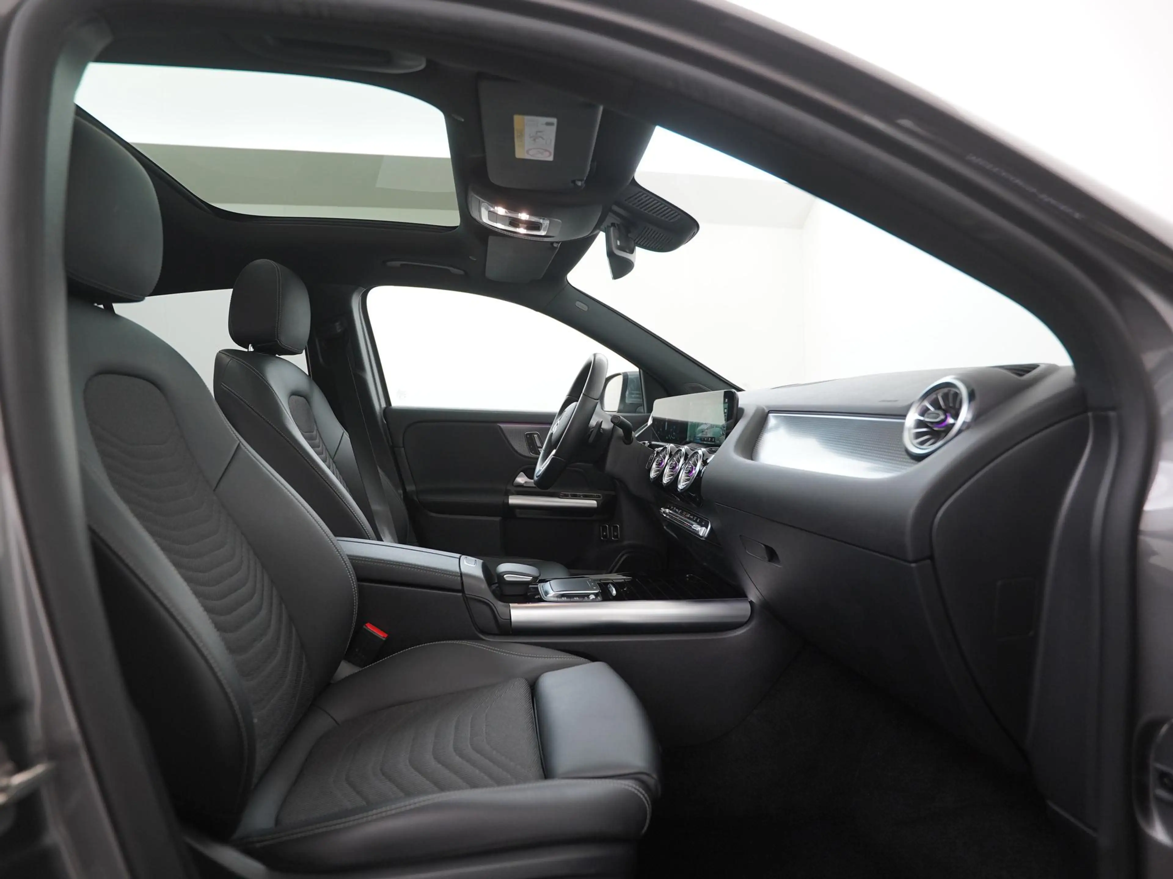 Mercedes-Benz GLA 250 250e Progressive | Panoramadak | Memory stoel | Wi — photo 3