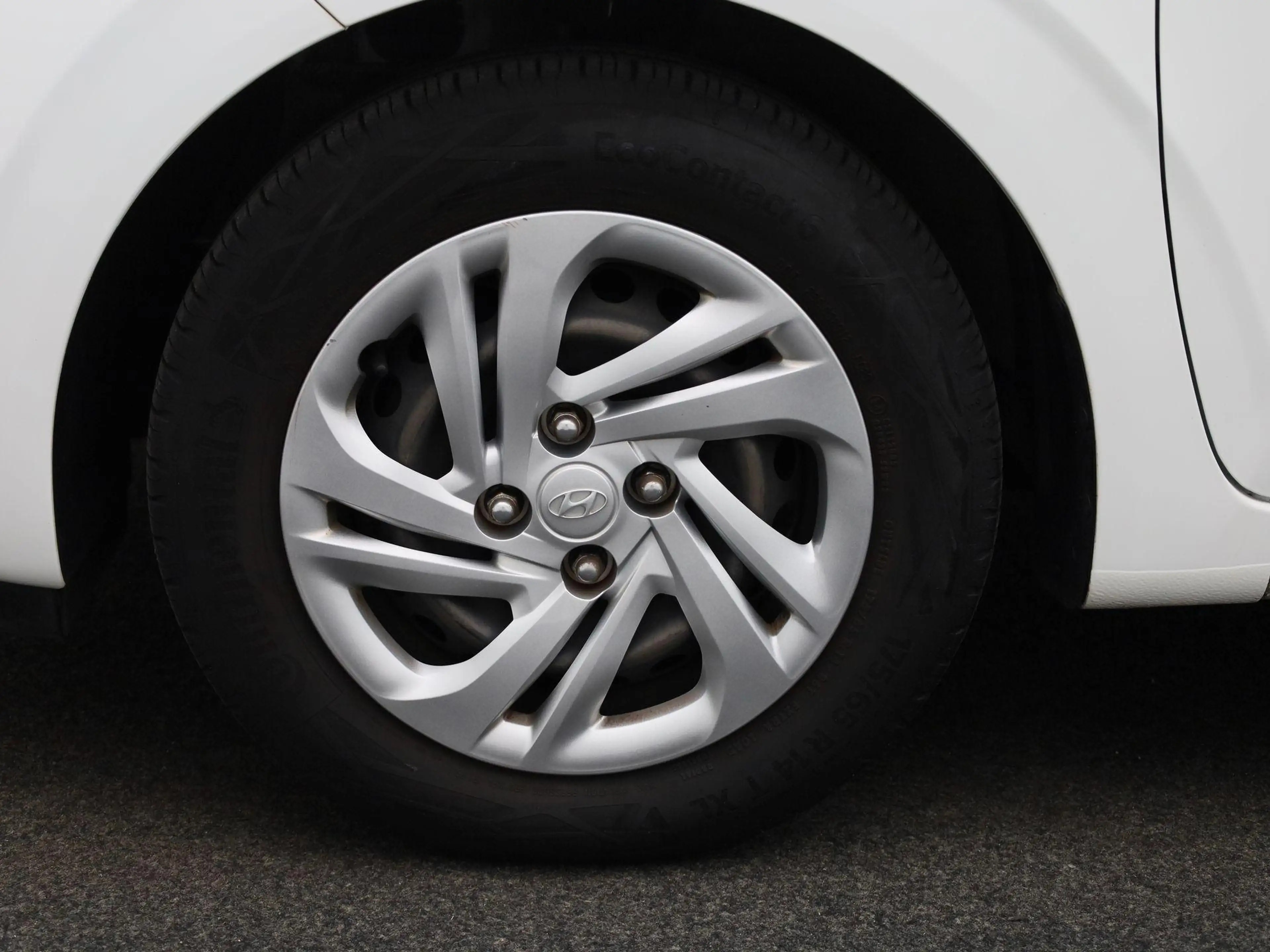 Hyundai i10 1.0 Comfort — photo 14