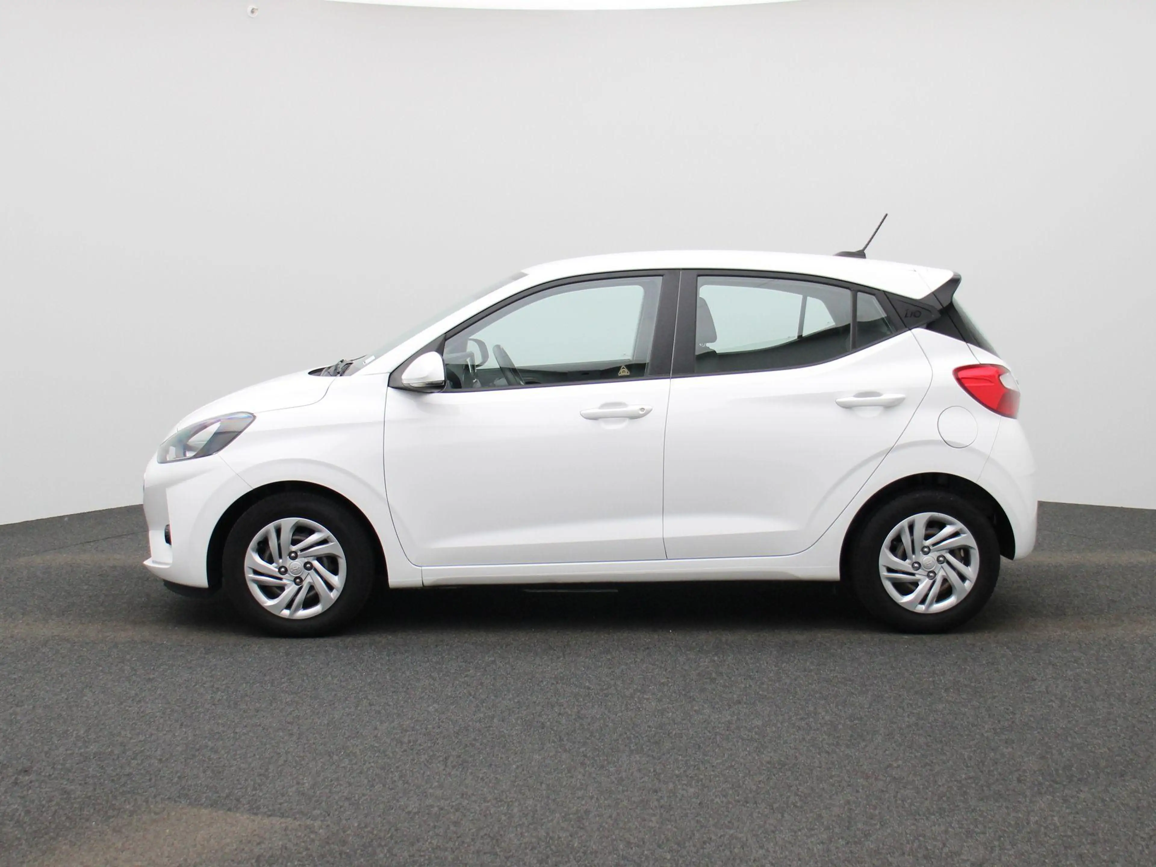 Hyundai i10 1.0 Comfort — photo 4