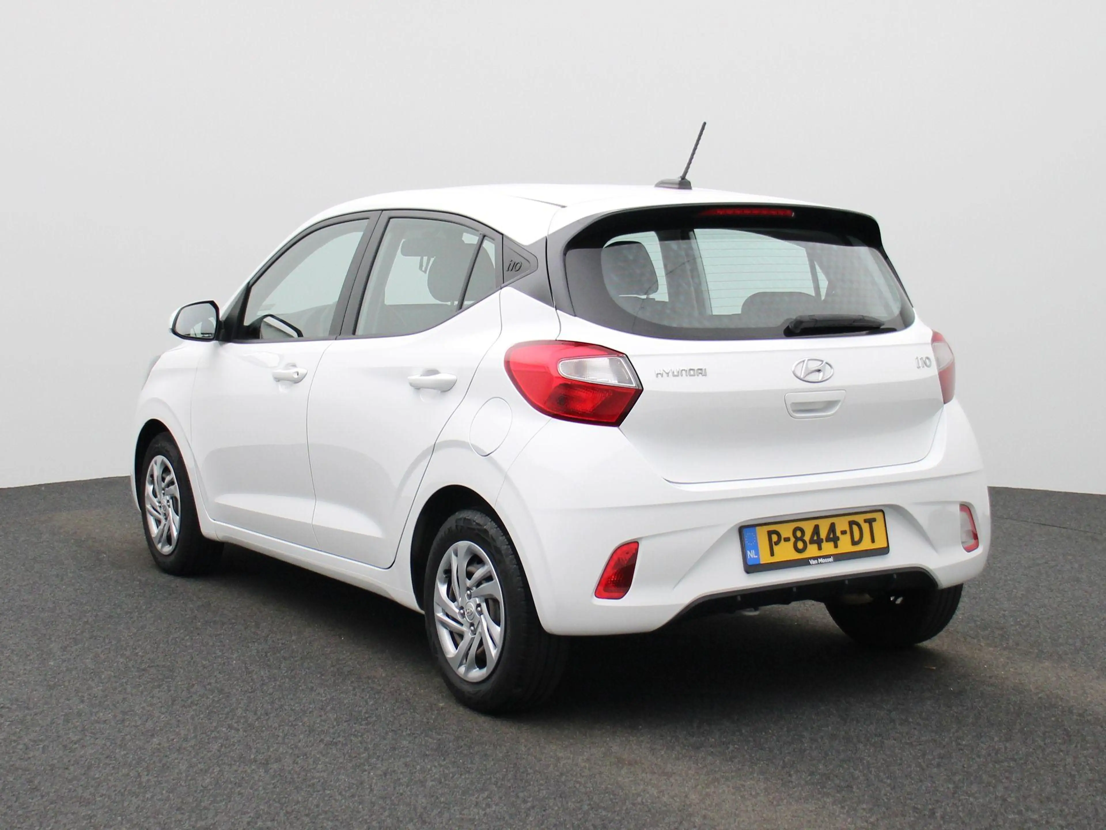 Hyundai i10 1.0 Comfort — photo 2