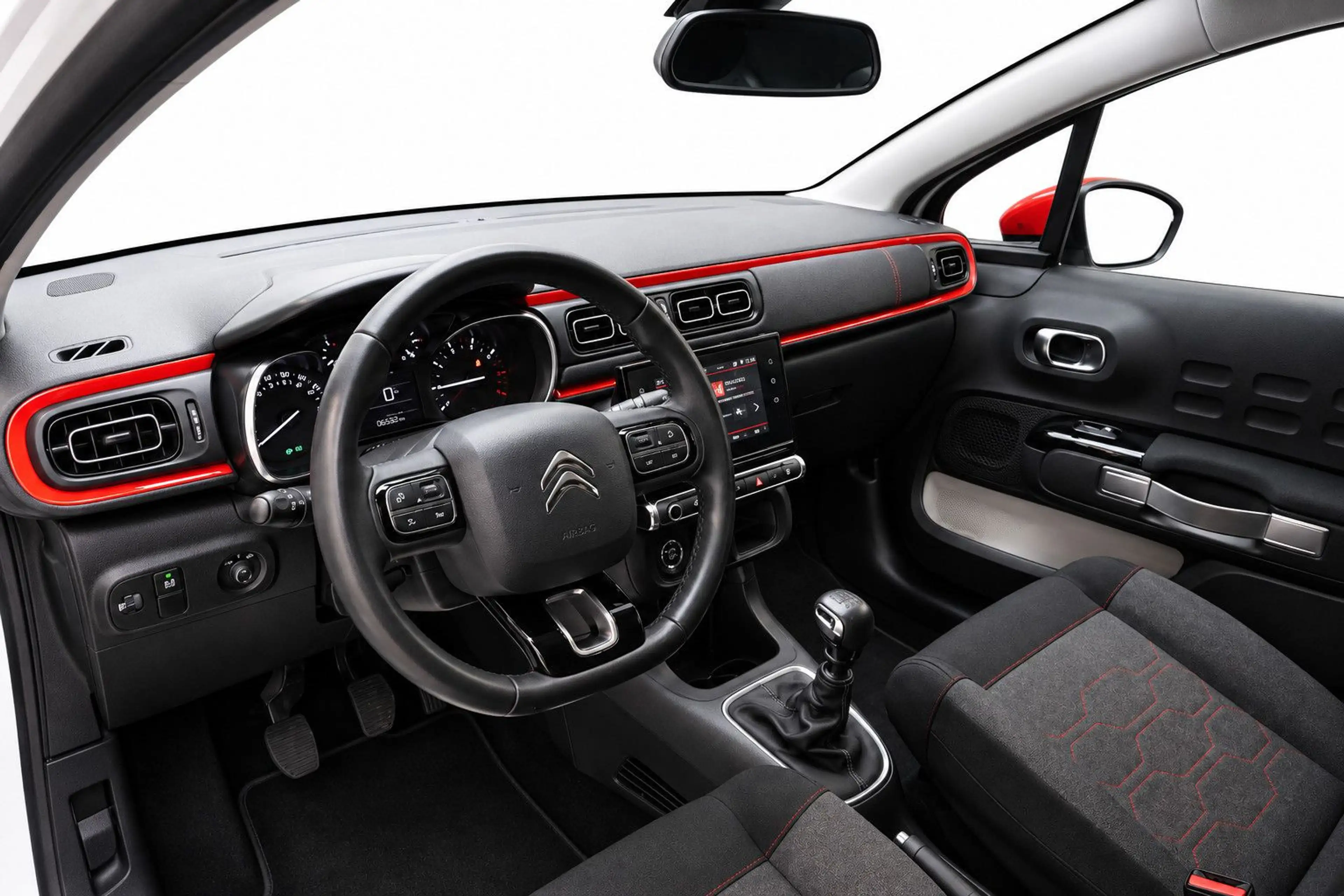 Citroen C3 Shine NAVI, SITZHEIZUNG, KLIMAAUTOMATIK, PDC — photo 14