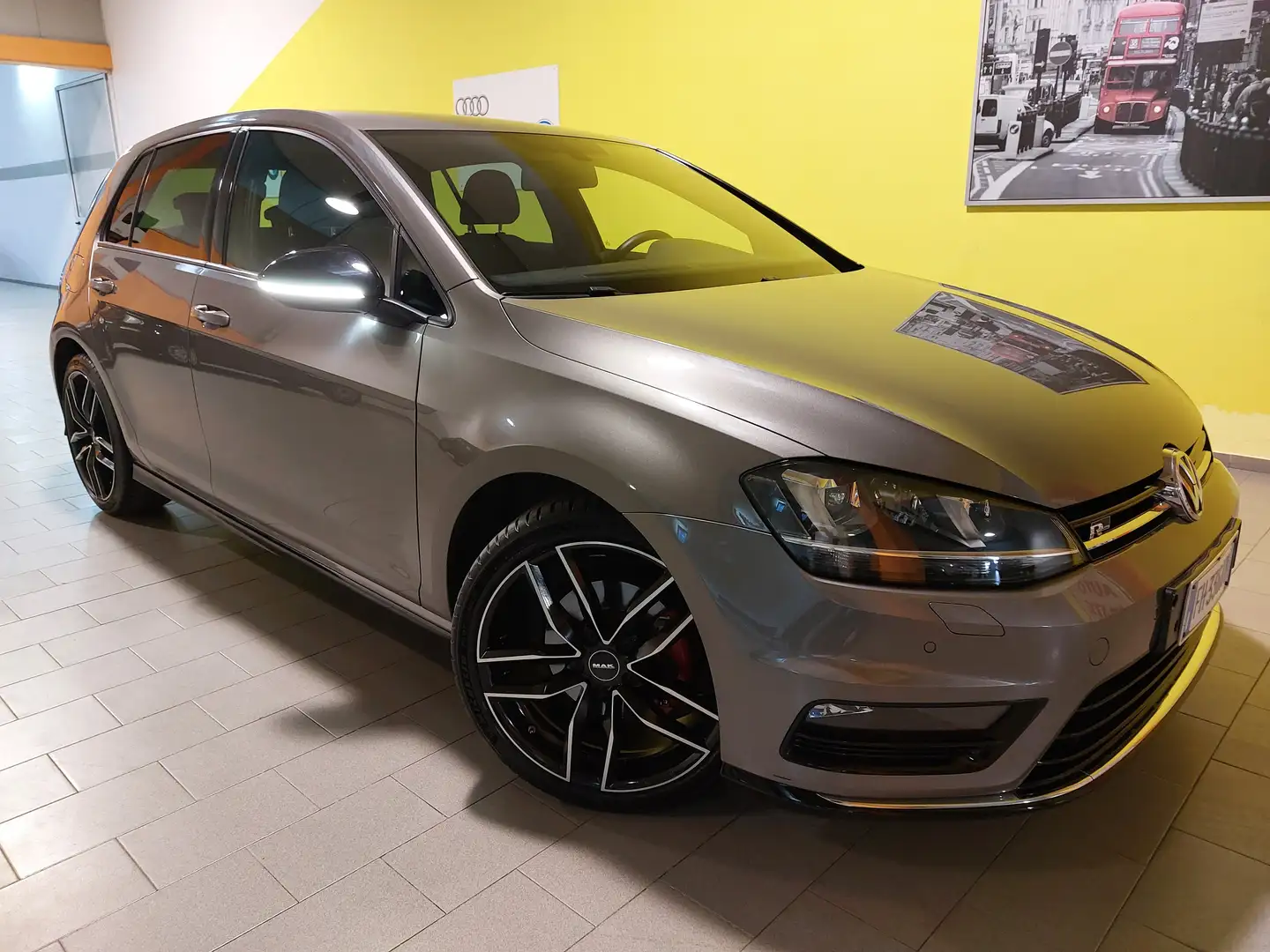 Volkswagen Golf GOLF 1.6 TDI 110CV SPORT R-LINE DSG-CERCHI 18"- Grigio - 1