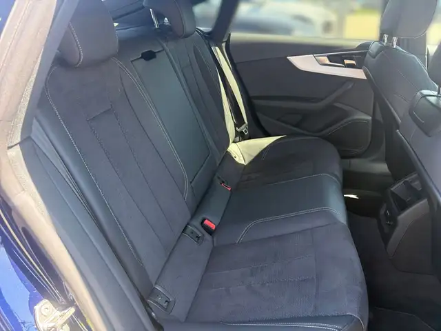 Audi S5 view 9