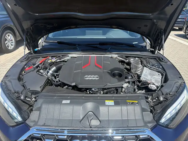 Audi S5 view 12