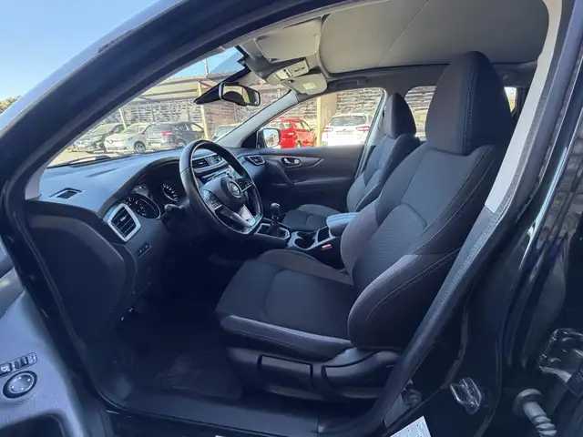 Nissan Qashqai view 22