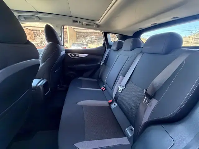 Nissan Qashqai view 21