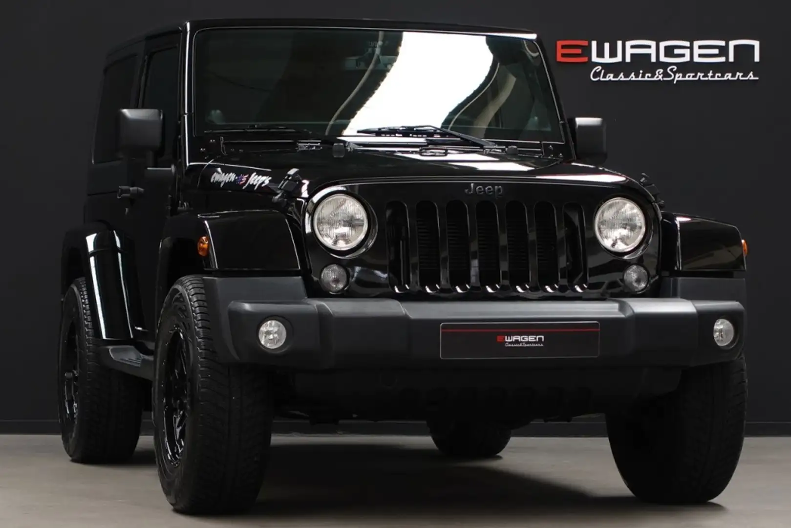 Jeep Wrangler 3.6 Sahara Aut. Negro - 1