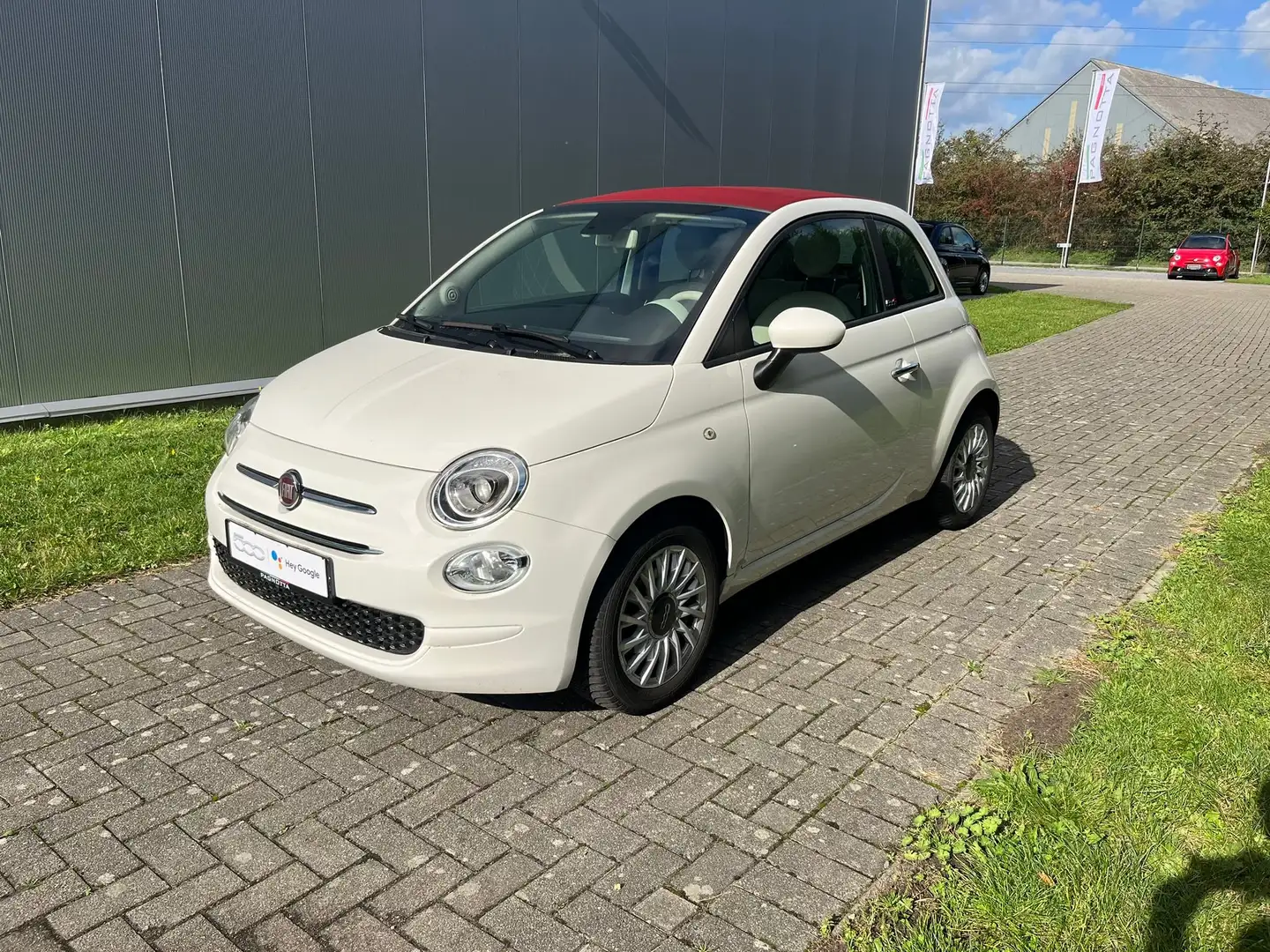 Fiat 500C 1.0i MHEV Lounge Wit - 2