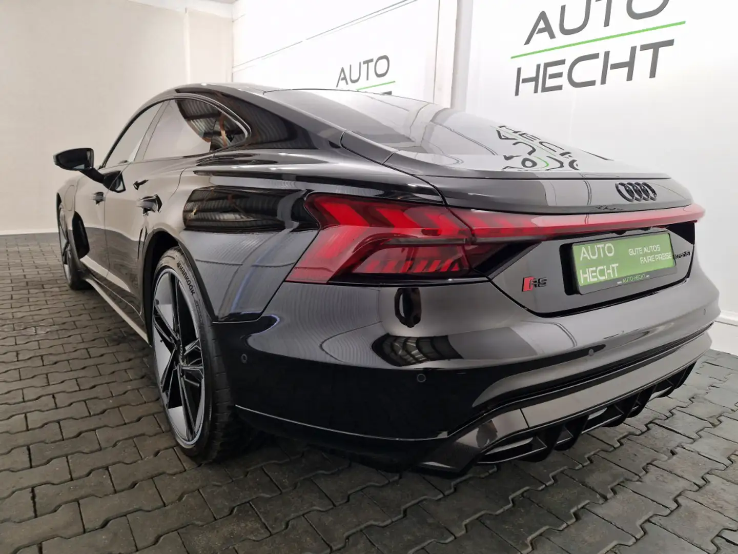 Audi e-tron GT RS quattro ACC, Head-Up, 21 Zoll, 360° Negru - 2