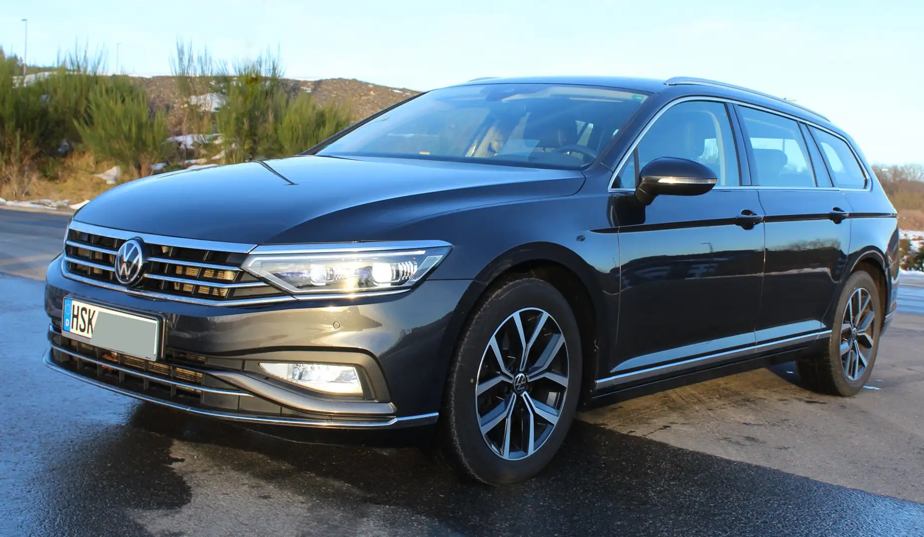 Volkswagen Passat Variant Passat Variant 2.0 TDI SCR DSG 4MotionElegance Grau - 1