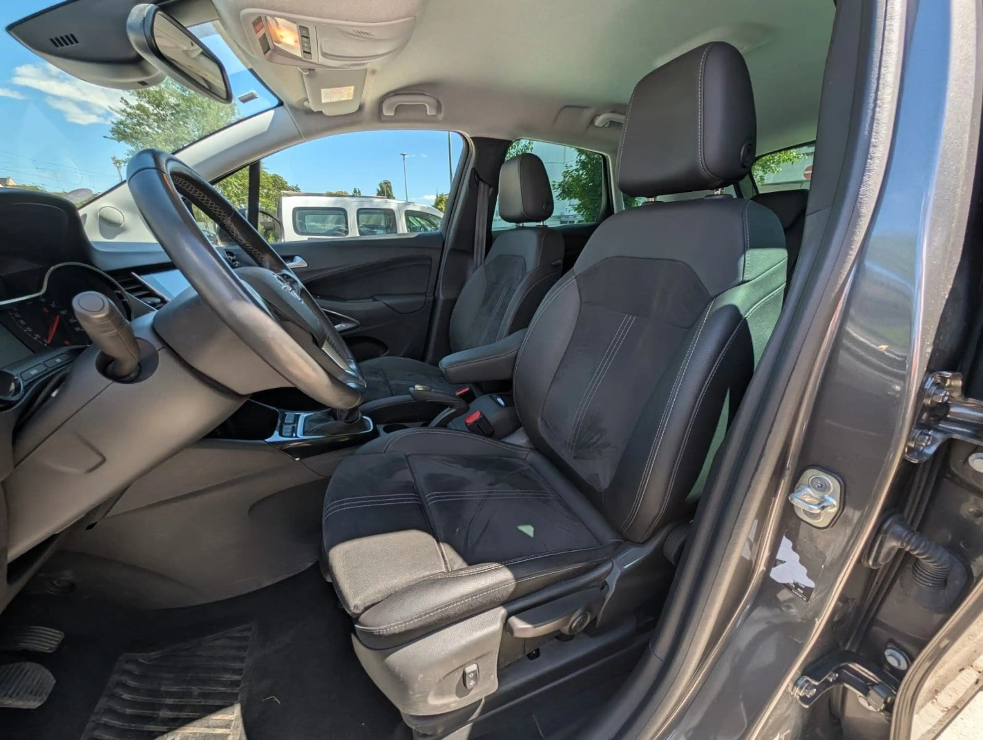 Opel Crossland X Crossland Elegance NAVI. Kamera. AGR. LED — photo 11