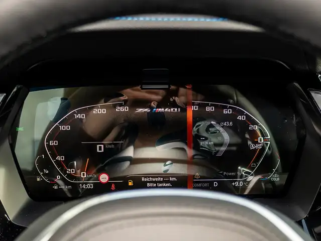 BMW Z4 view 9