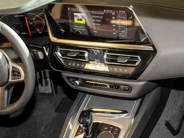 BMW Z4 view 7