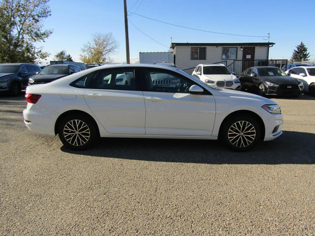 Volkswagen Jetta снимка Volkswagen Jetta