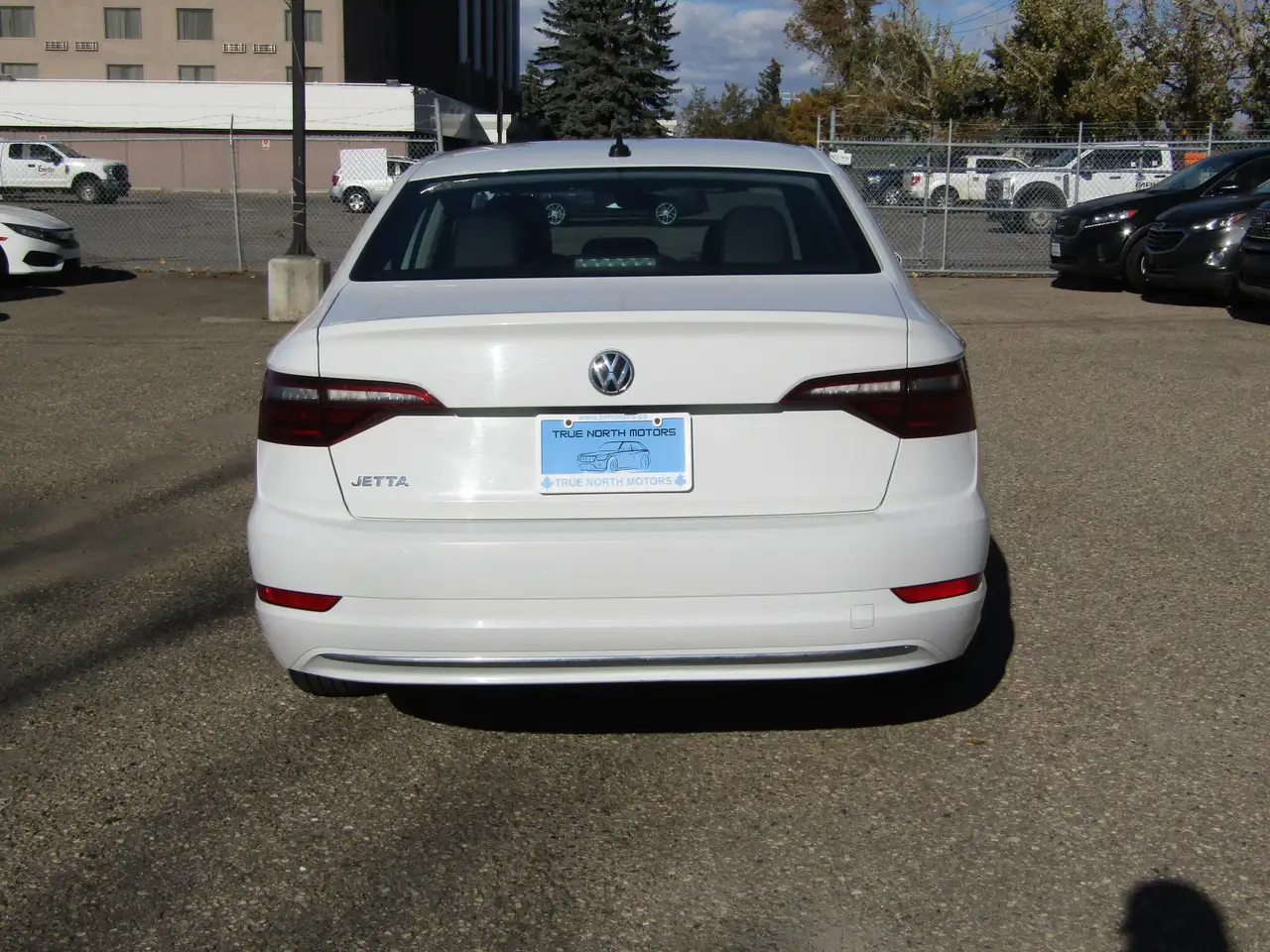 Volkswagen Jetta снимка Volkswagen Jetta