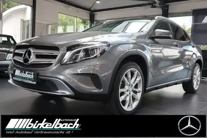 Annonce voiture d'occasion Mercedes-Benz GLA 180 - CARADIZE
