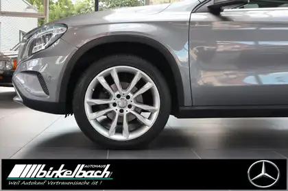 Annonce voiture d'occasion Mercedes-Benz GLA 180 - CARADIZE