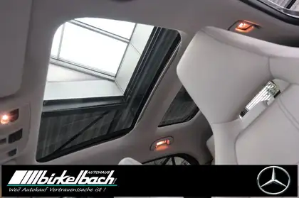 Annonce voiture d'occasion Mercedes-Benz GLA 180 - CARADIZE