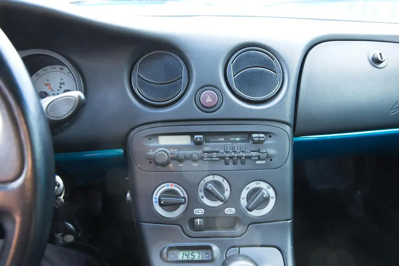 Fiat Barchetta 1.8-16V, foto 9