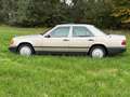 Mercedes-Benz 200 W124 NUR 85Tkm sehr schöner Zustand Aut SD Beige - thumbnail 17