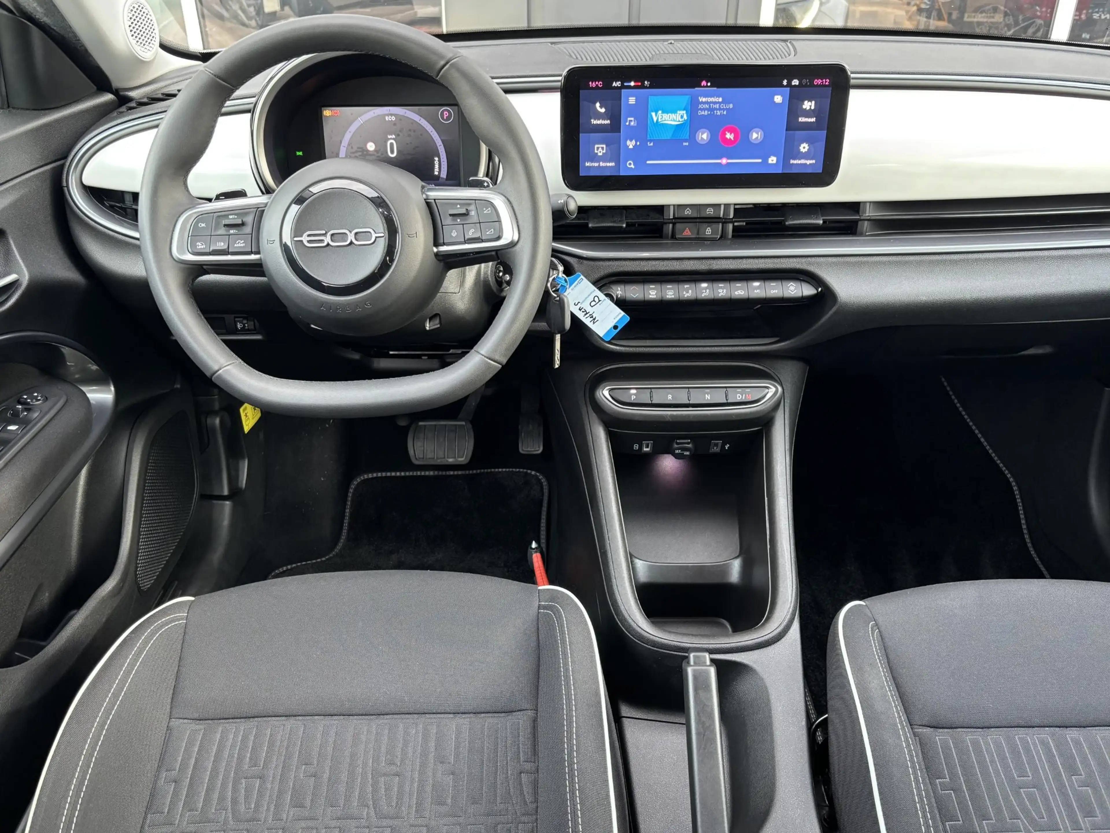 Fiat 600 1.2 Hybrid 110pk Urban Automaat | Airco | AppleCar — photo 12
