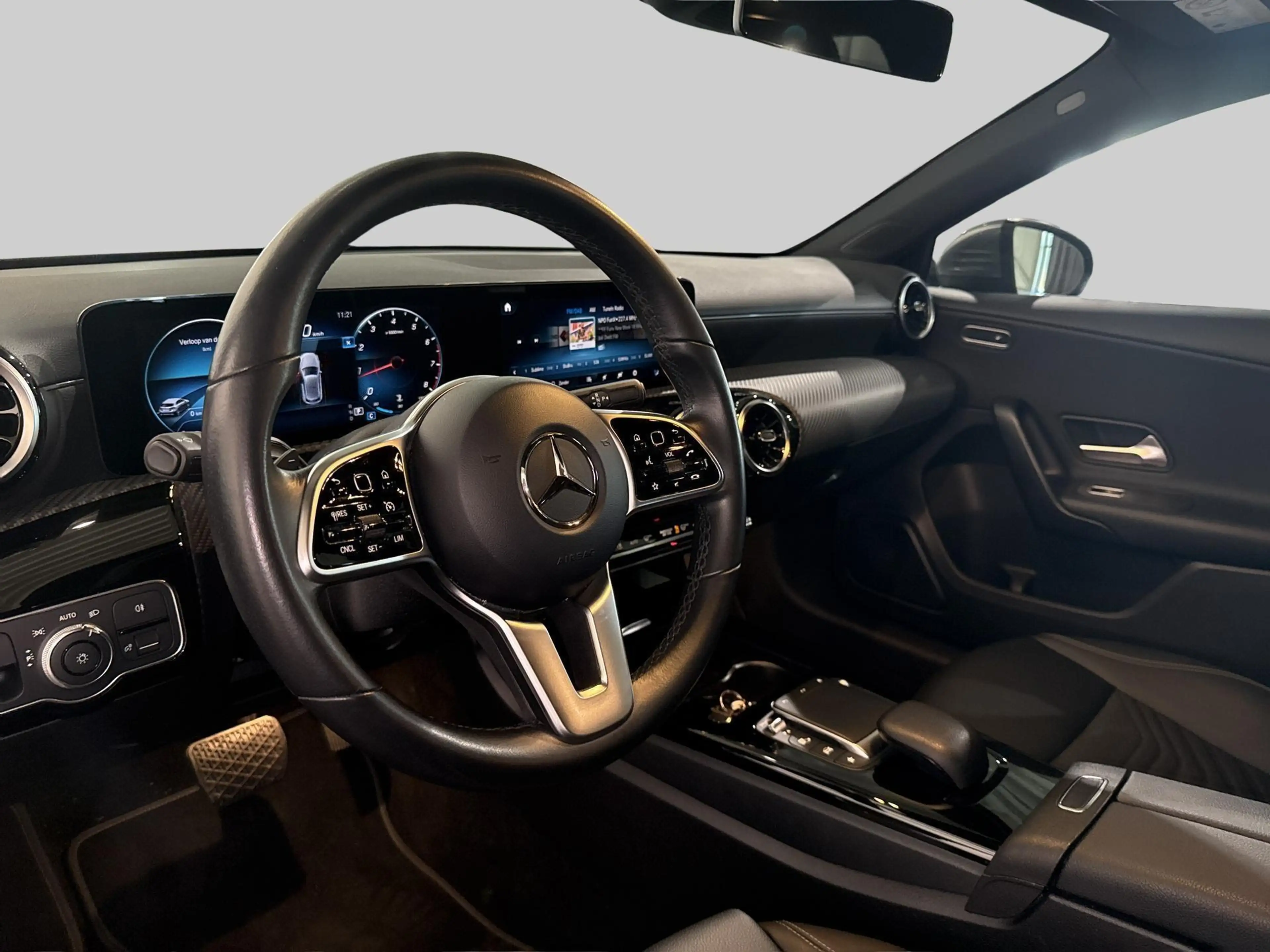 Mercedes-Benz A 180 Business Solution | Achterbank in delen neerklapba — photo 12