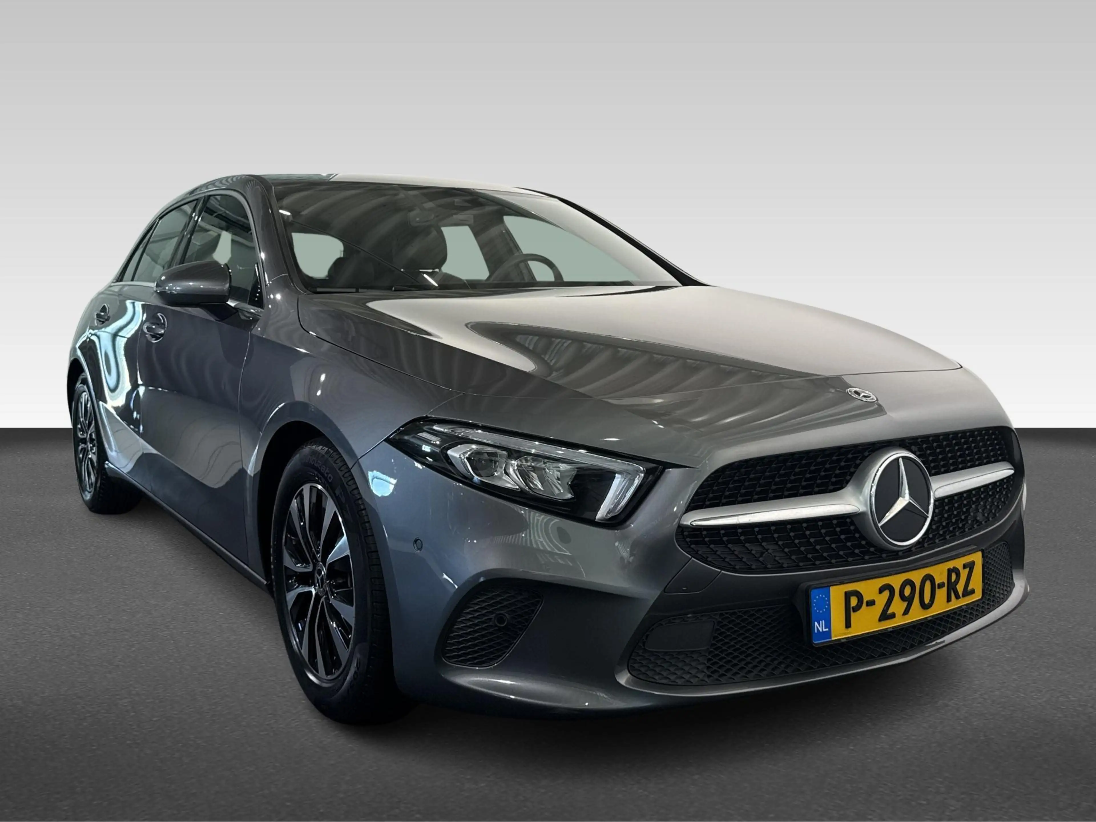 Mercedes-Benz A 180 Business Solution | Achterbank in delen neerklapba — photo 8