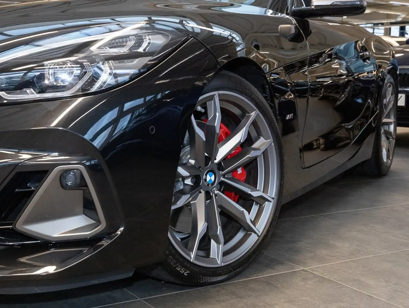 BMW Z4 M Z4 G29 M40i auto Schwarz - 1