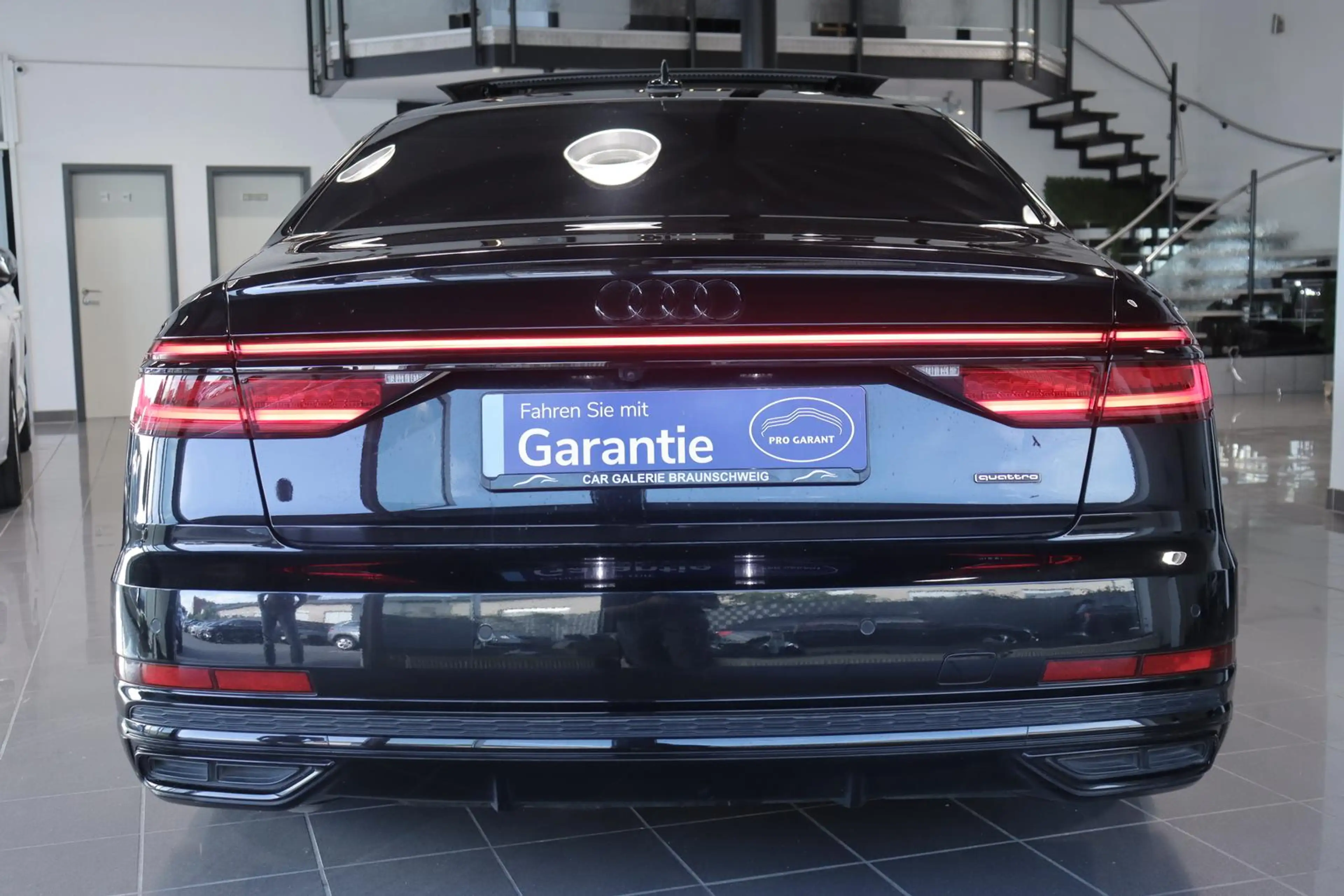 Audi A8 3.0 V6 50 TDI Lang quattro*SPORT*PANORAMA*TV — photo 7