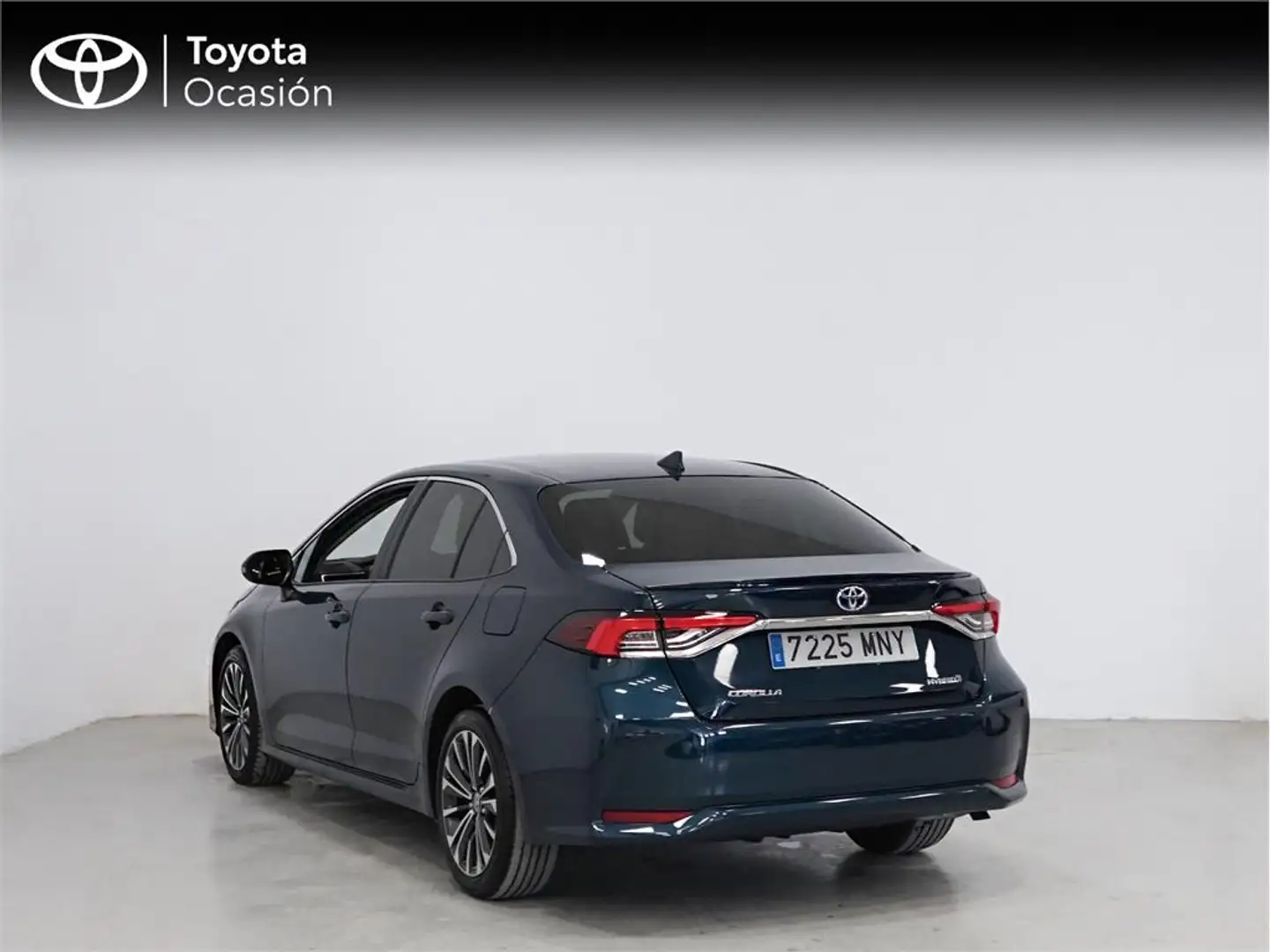 Toyota Corolla Sedán 140H Style Azul - 2