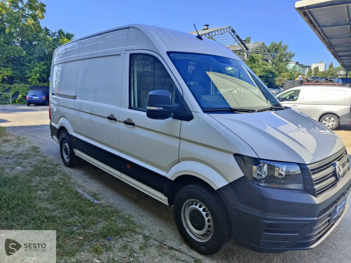 Volkswagen Crafter Furgone T.A. "Business" 35 2.0 tdi 140cv PM-TA / Bianco - 1