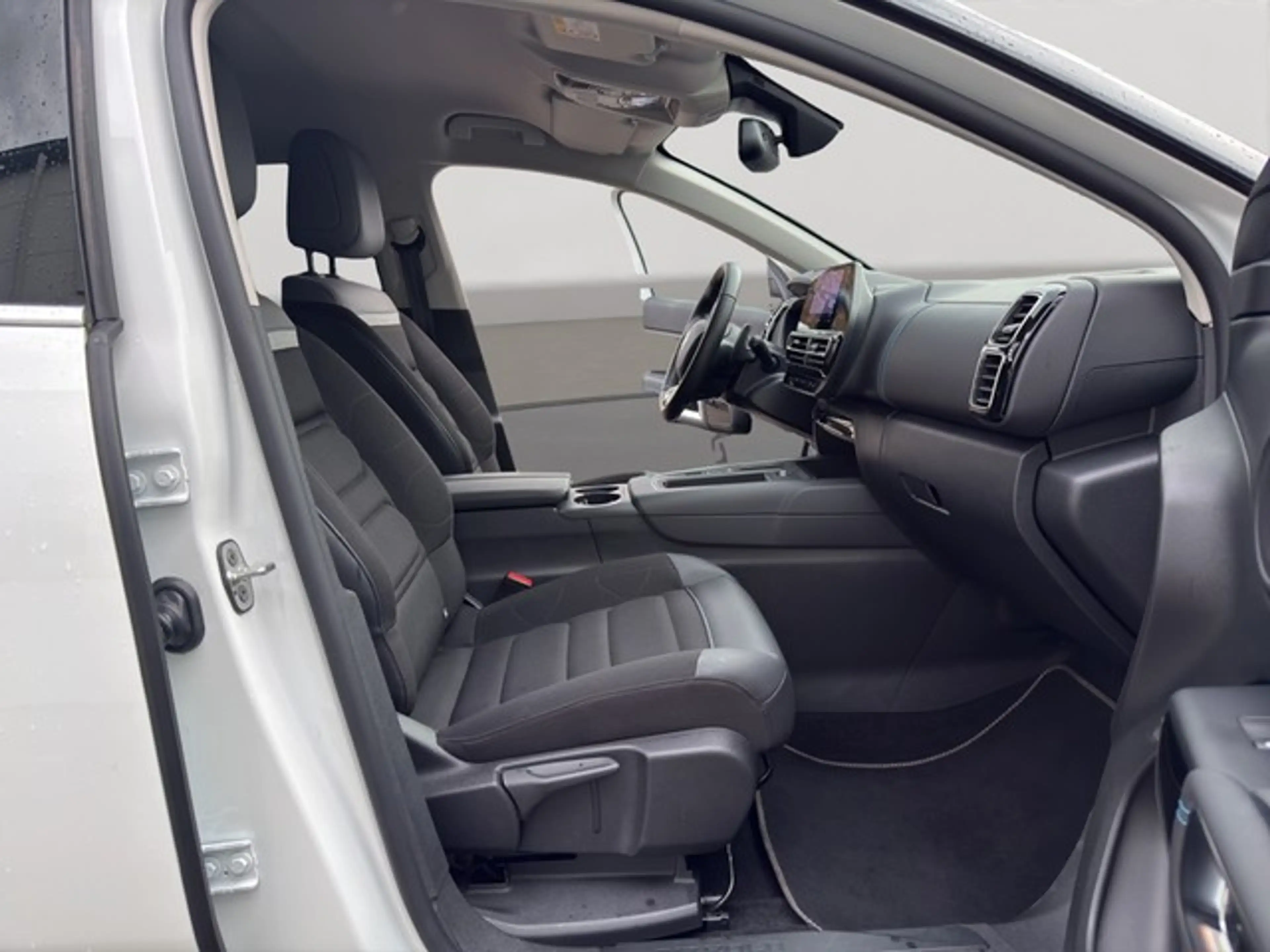 Citroen C5 Aircross C-Series EAT8 ALLWETTER SHZ PDC KAMERA NAVI — photo 9