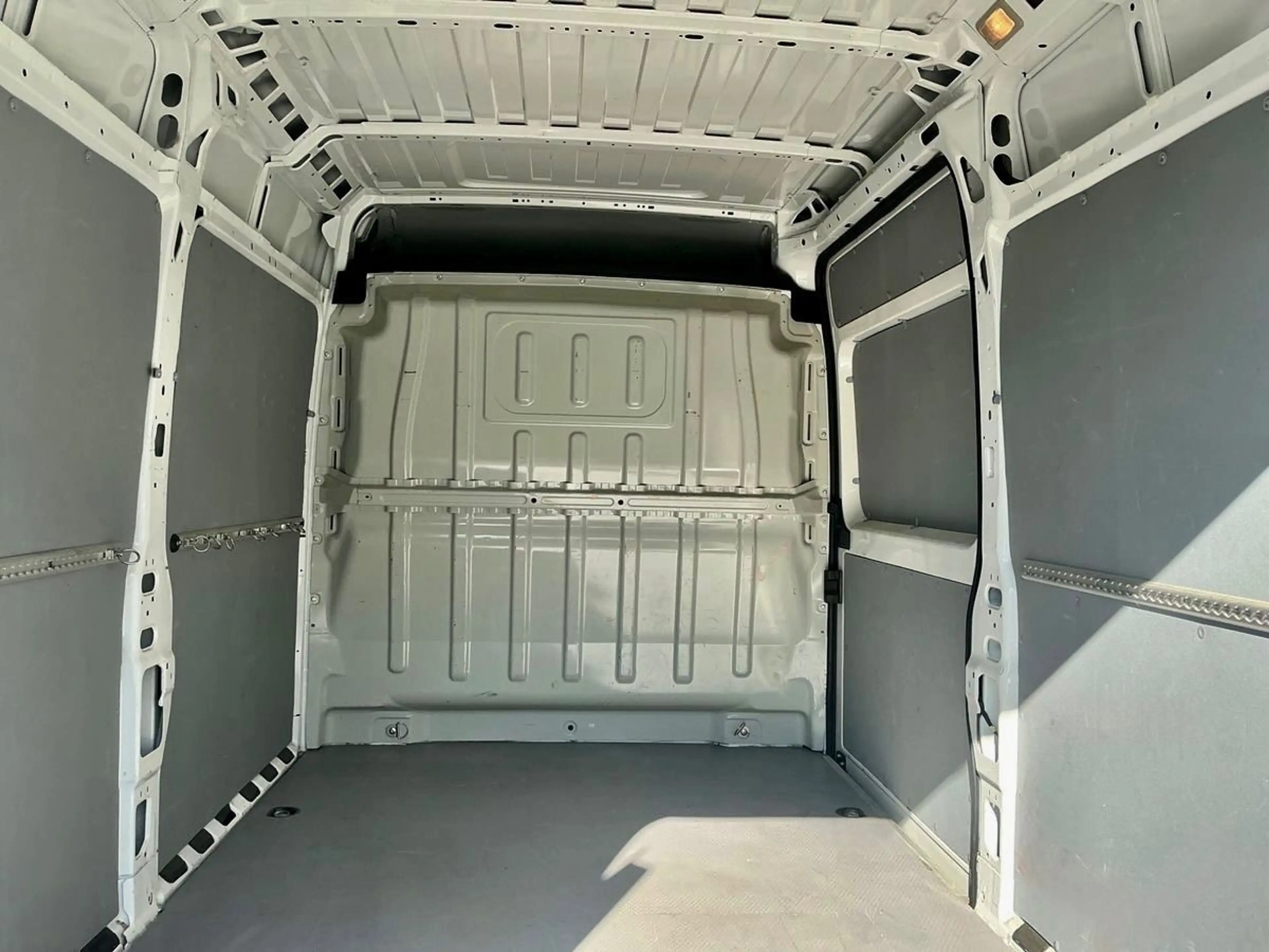 Peugeot Boxer L3H2 Premium CAM NAVI PDC S-HEFT *RATE 199 — photo 11