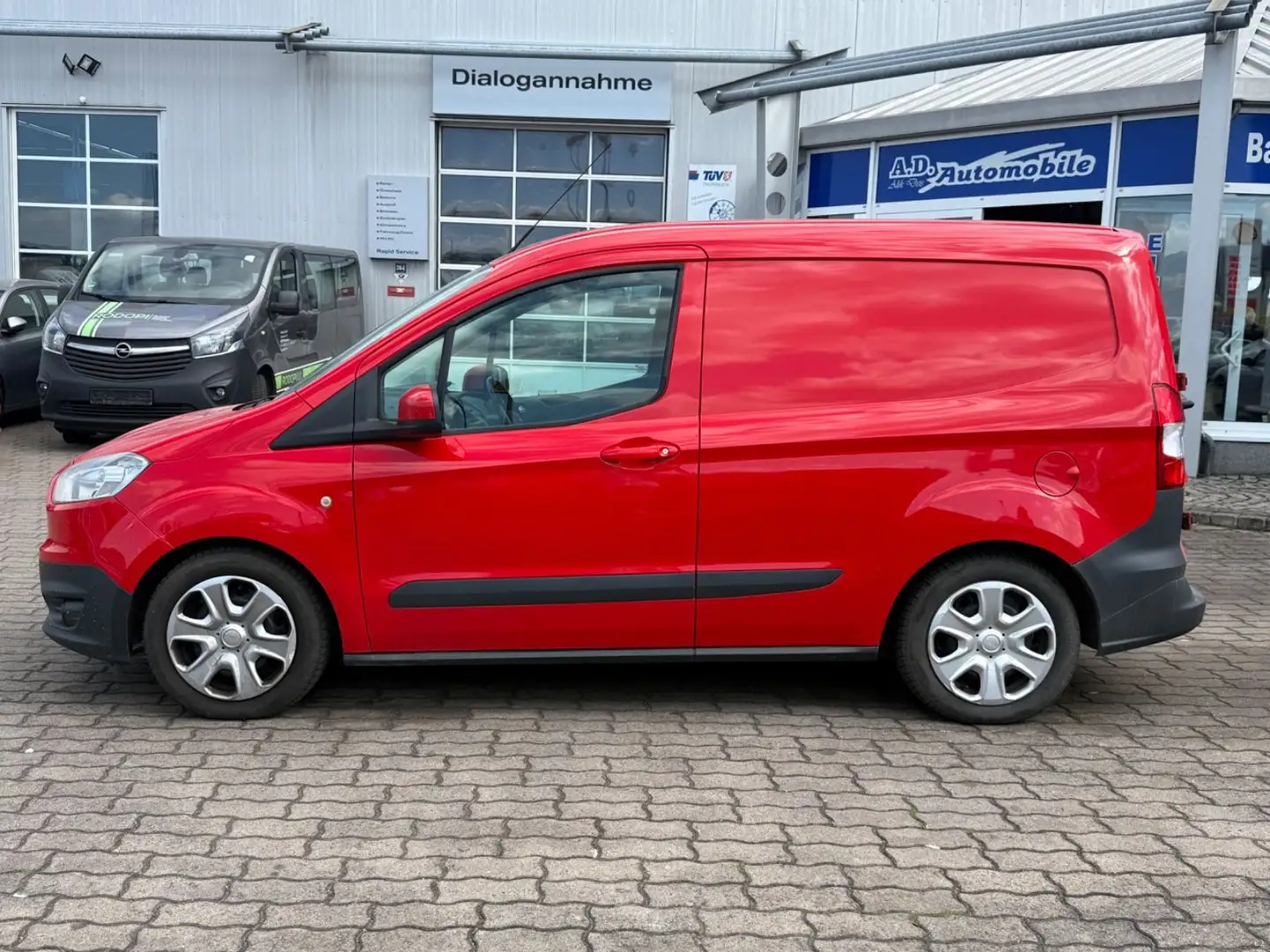Ford Transit Courier Trend Navi Rot - 2