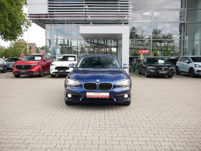 BMW 118 BMW 118 i Advantage SHZ+NAVI+LED — photo 4