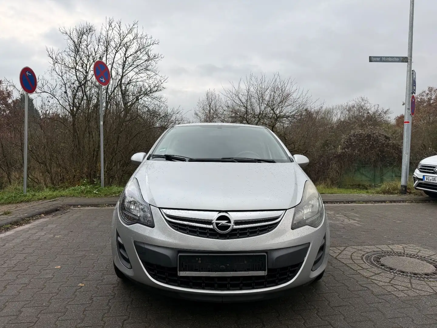 Opel Corsa D Active ecoFlex 1.2 Tempomat*Klima*Isofix Silber - 2