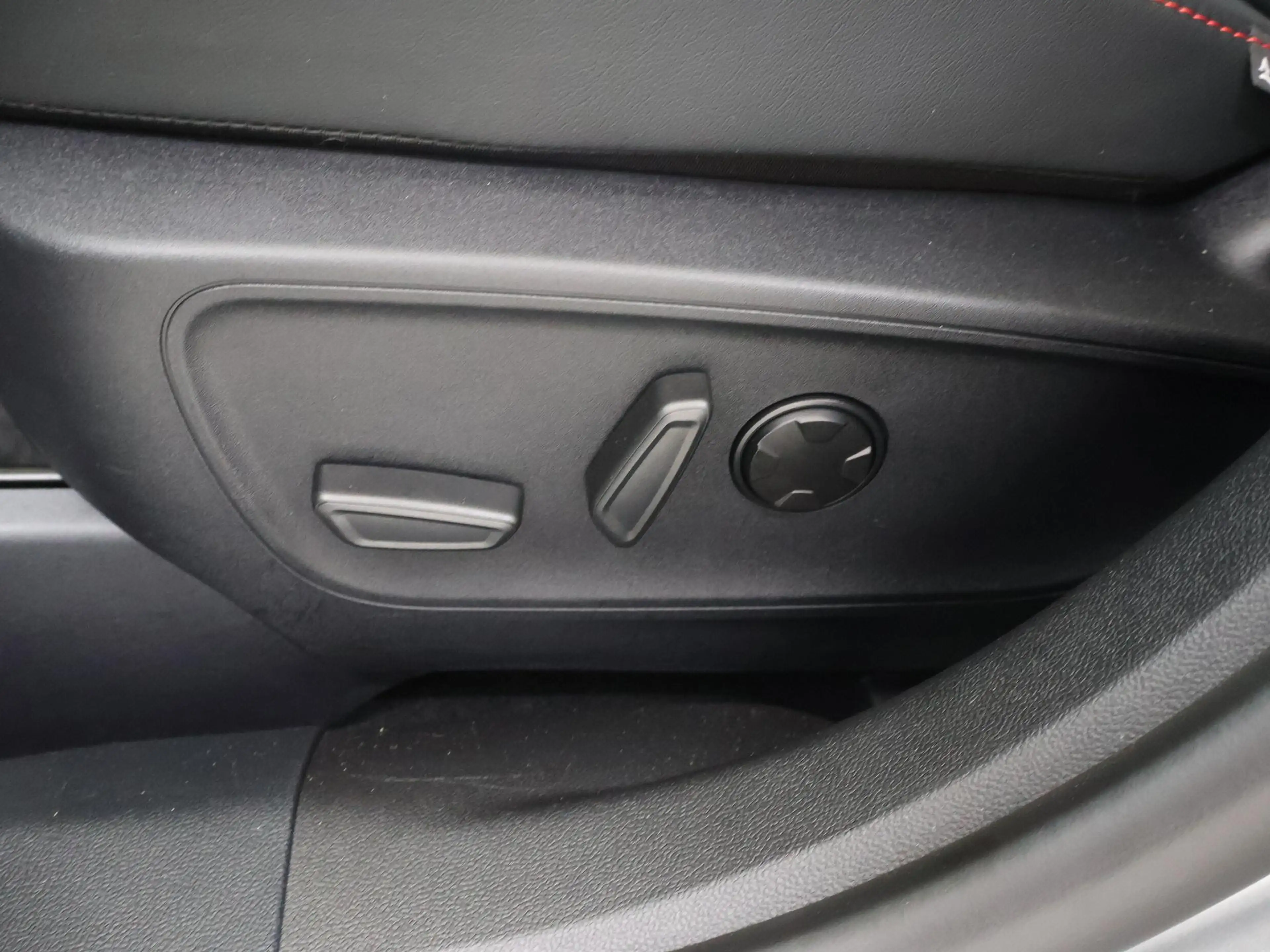 Ford Kuga 2.5 PHEV ST-Line X Black Pack | Panoramadak | Wint — photo 13