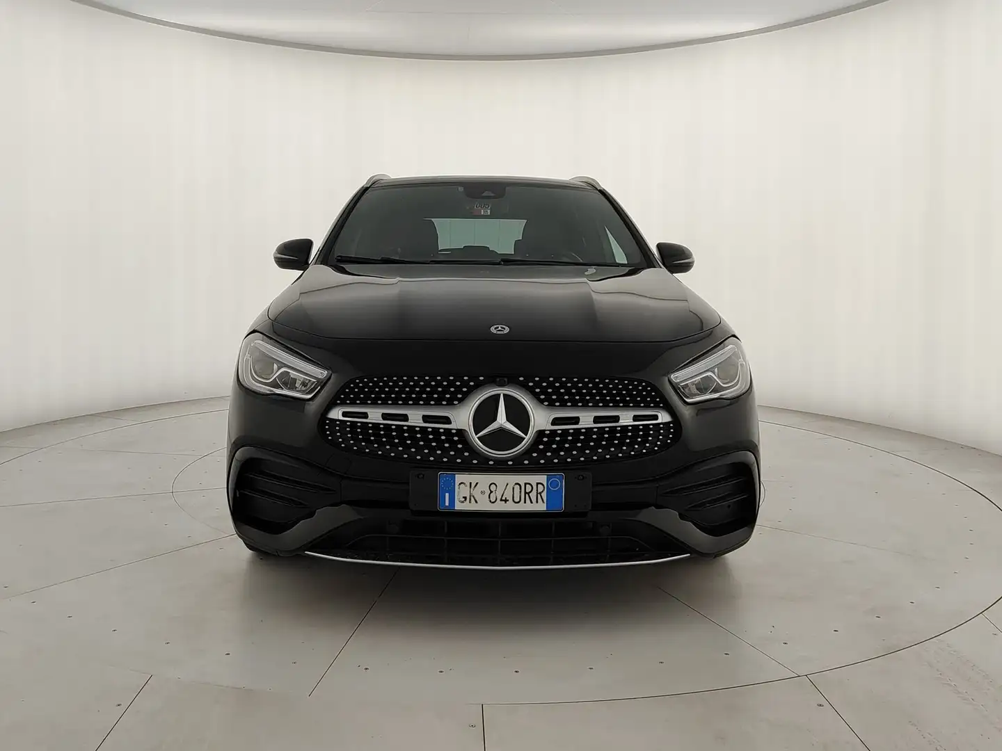 Mercedes-Benz GLA 200 GLA 200d Premium auto !INTERNI BICOLORE! Nero - 2