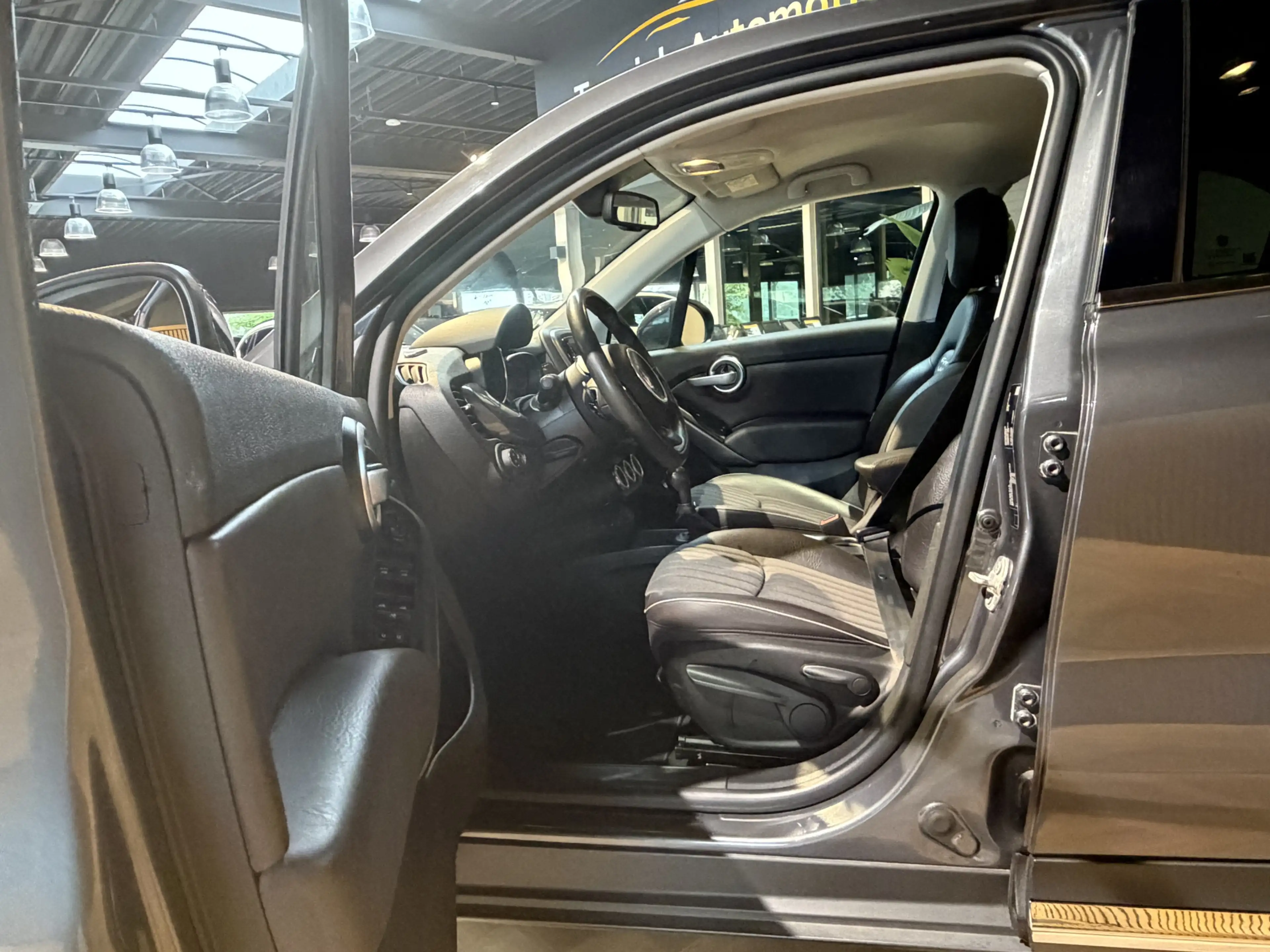 Fiat 500X 1.4 Turbo MultiAir Lounge — photo 8