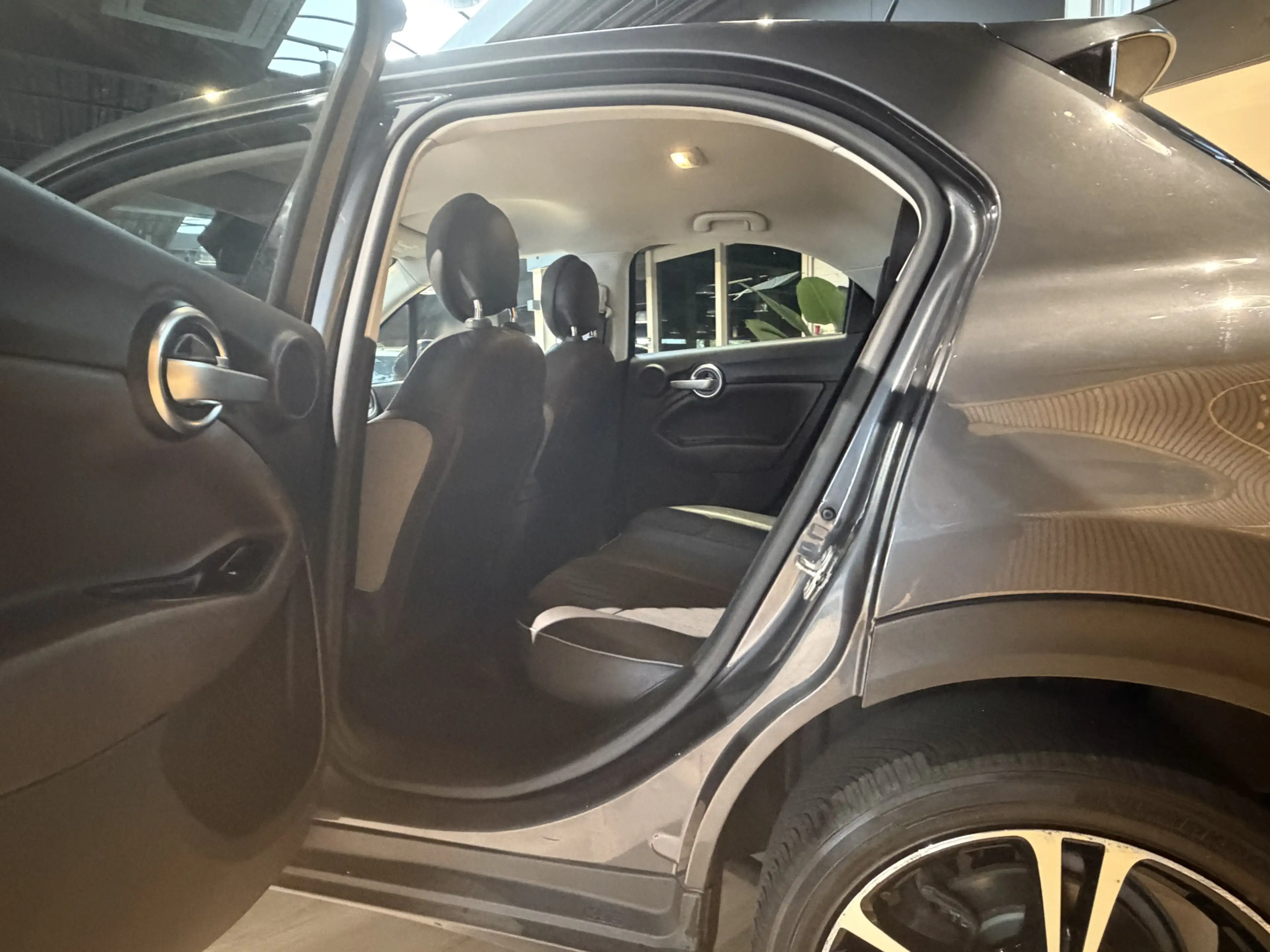 Fiat 500X 1.4 Turbo MultiAir Lounge — photo 11