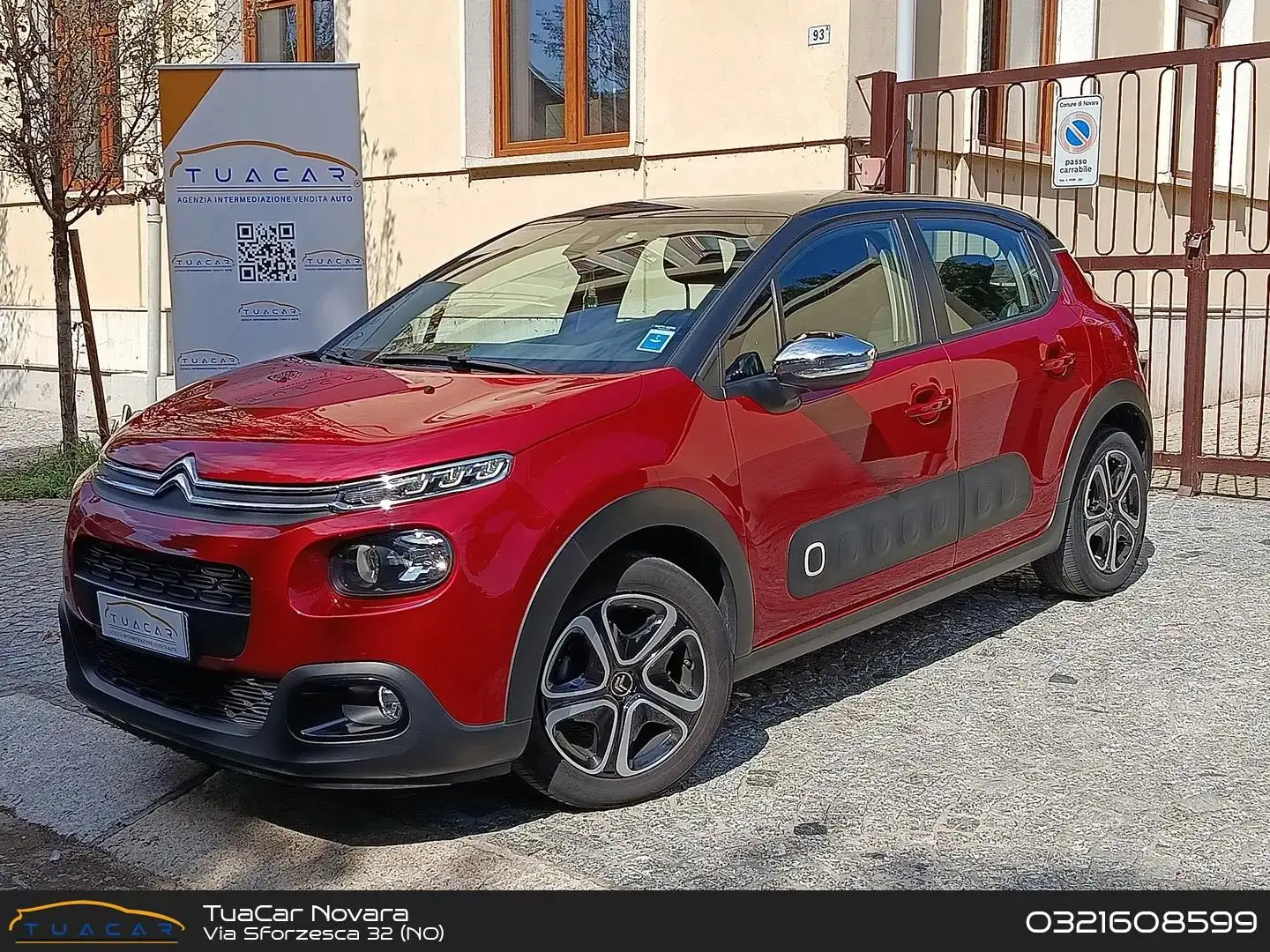 Citroen C3 1.2 PureTech 82 Shine Rouge - 1