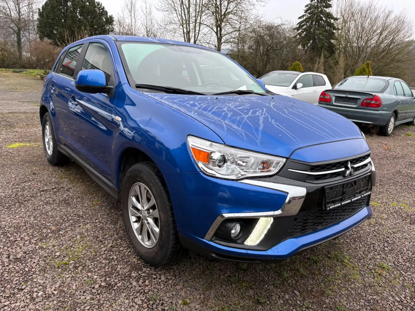 Mitsubishi ASX 1.6 MIVEC 2WD ClearTec Diamant Edition Blau - 1
